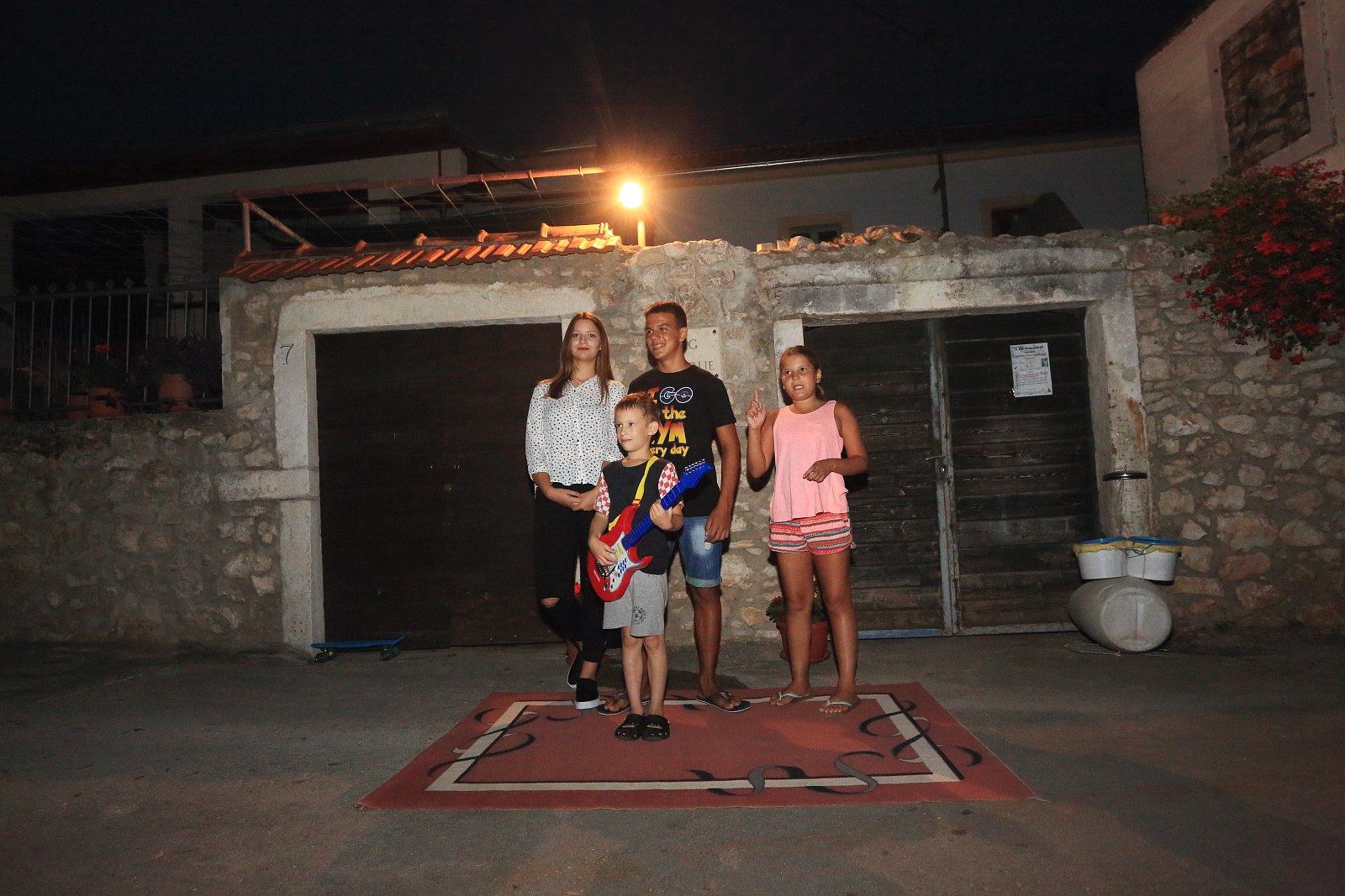 2. Dječje glazbene večeri: Akordi ispod farikule