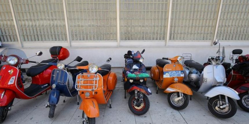 Vespaši izložili “ljubimce” ispred crkve sv. Donata, foto: Filip Brala/PIXSELL