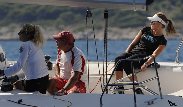 Split, 210910.
Kao i svake godine u akvatoriju ispred Splita odrzava se dvobojsko jedrenje “Match race”. 
Prvi dan jedrenja ispred splitske gradske luke zapoceo je flotnim jedrenjem iz kojega ce proizaci posade koje odlaze u zavrsno dvobojsko jedrenje slj