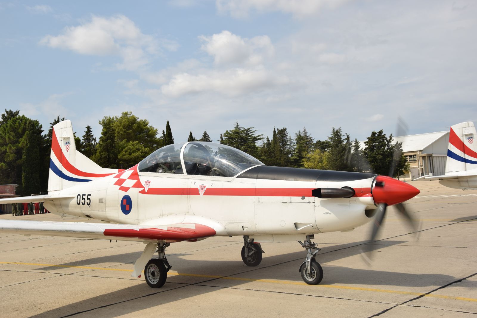 Pukovnik Harapin ostvario 2 tisuće sati naleta na Pilatusu Pukovnik Harapin ostvario 2 tisuće sati naleta na Pilatusu