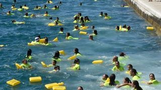 Jubilarni 10. dm Millennium Jump na zadarskoj rivi, Photo: Dino Stanin/PIXSELL Jubilarni 10. dm Millennium Jump na zadarskoj rivi, Photo: Dino Stanin/PIXSELL