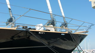 Jedrenjak Salute i superhajta Anna u zadarskoj marini, Foto: Mladen Malik Jedrenjak Salute i superhajta Anna u zadarskoj marini, Foto: Mladen Malik