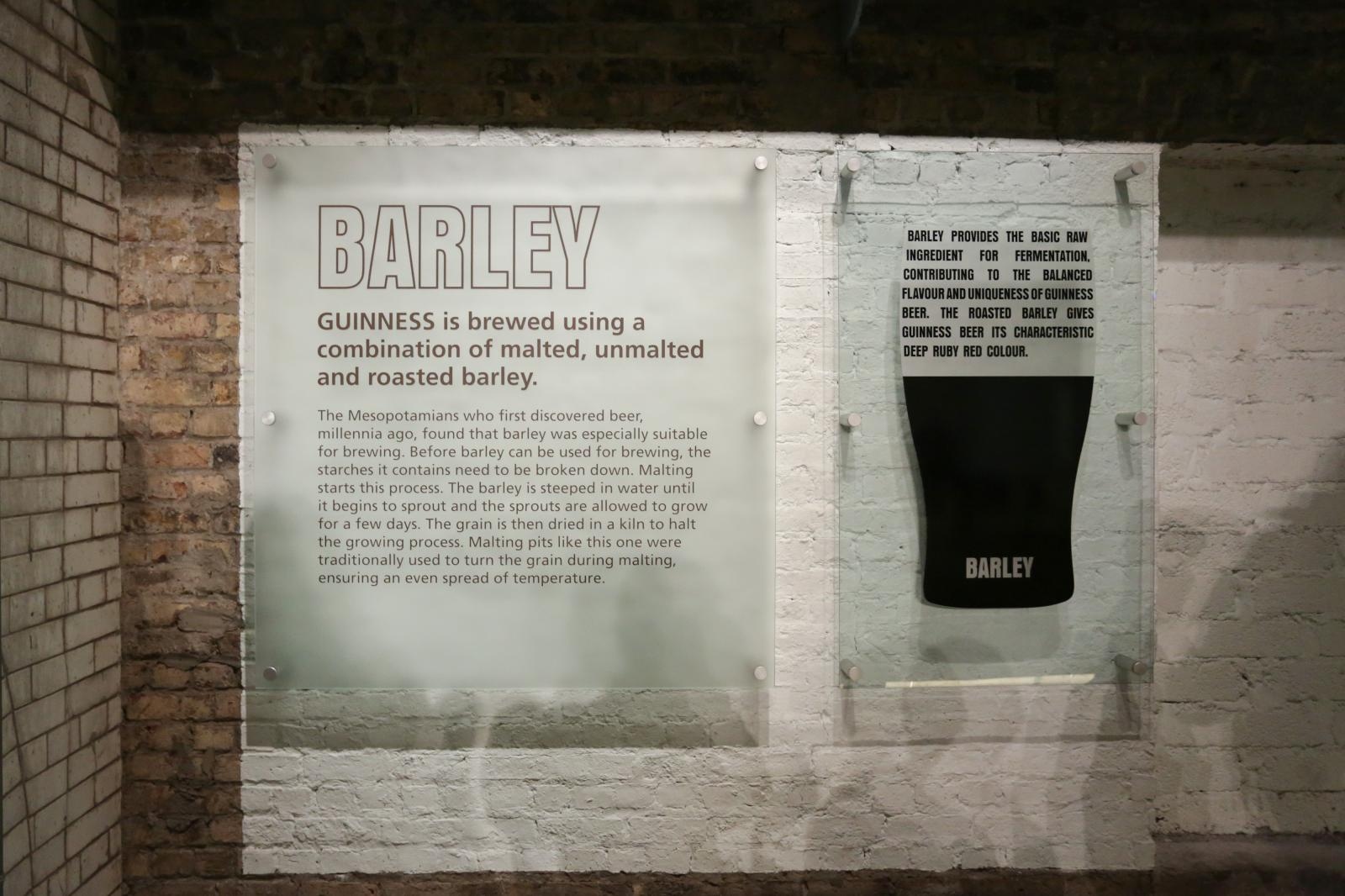 Dublin: Guinness Storehouse jedna je od najposjećenijih turističkih atrakcija Dublin: Guinness Storehouse jedna je od najposjećenijih turističkih atrakcija