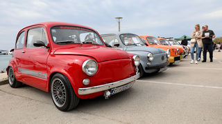 Na Vitrenjaku sadržajnom smotrom Oldtimer klub Zadar obilježio 25 godina djelovanja