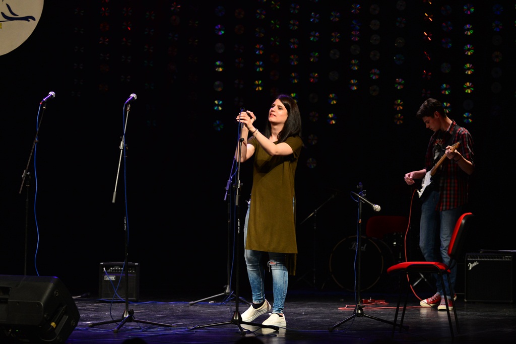 MIOC za Davida: Humanitarni koncert gimnazije Franje Petrića u HNK Zadar