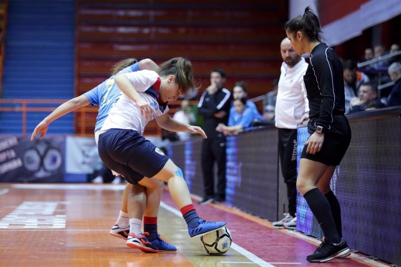 Finale Kutije šibica: ŽNK Osijek – HNTV i MNK Futsal Super chicks 4-1 Finale Kutije šibica: ŽNK Osijek – HNTV i MNK Futsal Super chicks 4-1
