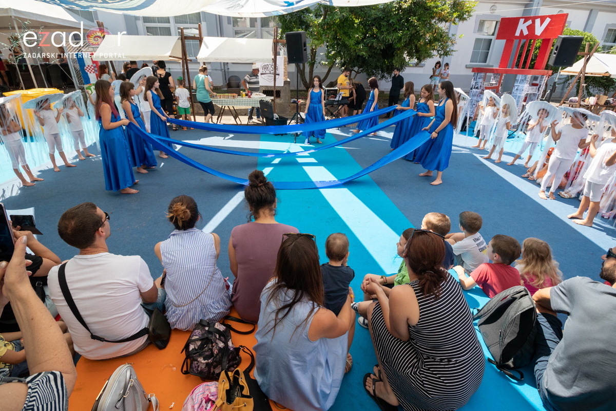 KvartArt 2018: Nedjeljno jutro proteklo u znaku plesa i glazbe KvartArt 2018: Nedjeljno jutro proteklo u znaku plesa i glazbe