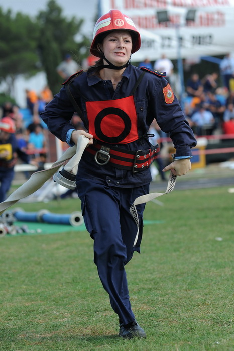 Zadar, 290912
Atletska staza SC Visnjik.
Odrzano VI. drzavno natjecanje vatrogasaca republike Hrvatske. Domacin je Vatrogasna zajednica Zupanije Zadarske.
Foto: Luka Gerlanc / CROPIX Zadar, 290912
Atletska staza SC Visnjik.
Odrzano VI. drzavno natjecanje vatrogasaca republike Hrvatske. Domacin je Vatrogasna zajednica Zupanije Zadarske.
Foto: Luka Gerlanc / CROPIX