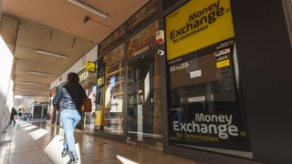 Zatvorene butige i poluprazan zadarski Poluotok Zatvorene butige i poluprazan zadarski Poluotok