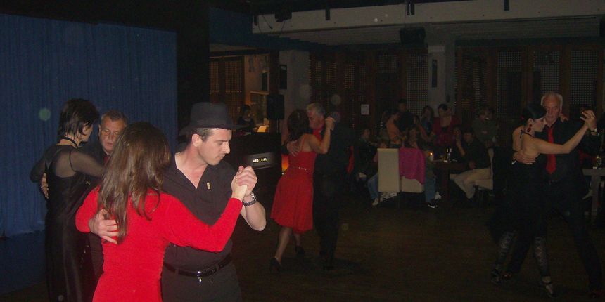 Plesovi u Arsenalu Plesovi u Arsenalu