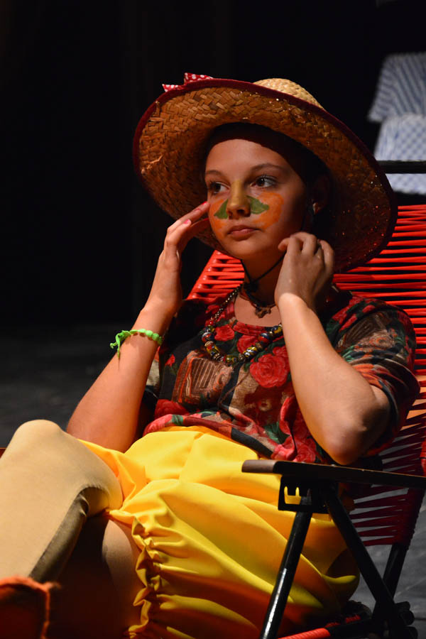 Premijera predstave Ružno pače u izvedbi radionice Donatolina