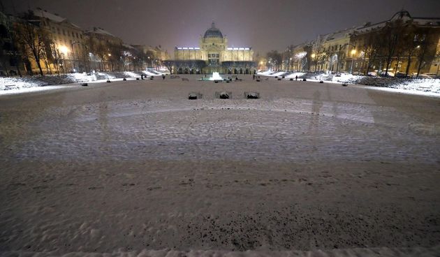 Zagrebačkim ulicama dok ste spavali: Pogledajte tihe prizore metropole u noćnim satima