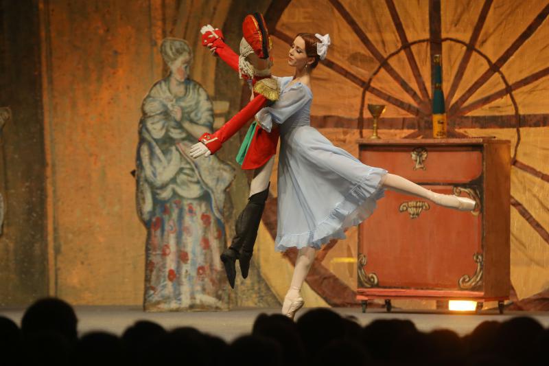 23.01.2014., Zadar – Carski ruski balet u dvorani SC Visnjik izveo je predstavu Orasar Petra Iljica Cajkovskog. Photo: Filip Brala/PIXSELL 23.01.2014., Zadar – Carski ruski balet u dvorani SC Visnjik izveo je predstavu Orasar Petra Iljica Cajkovskog. Photo: Filip Brala/PIXSELL