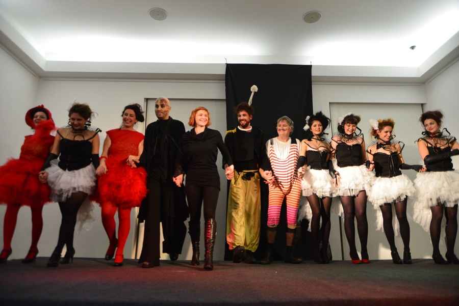 Dragon teatar premijerom predstave “Kraljevo” proslavio svoj peti rođendan Dragon teatar premijerom predstave “Kraljevo” proslavio svoj peti rođendan