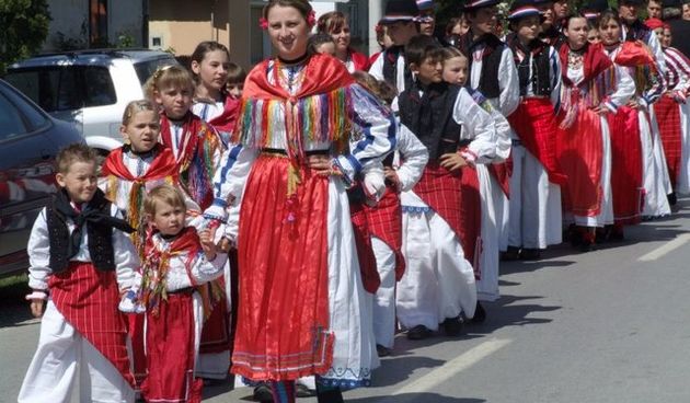 Podravska narodna nošnja (Foto: folklorni.blog.hr)