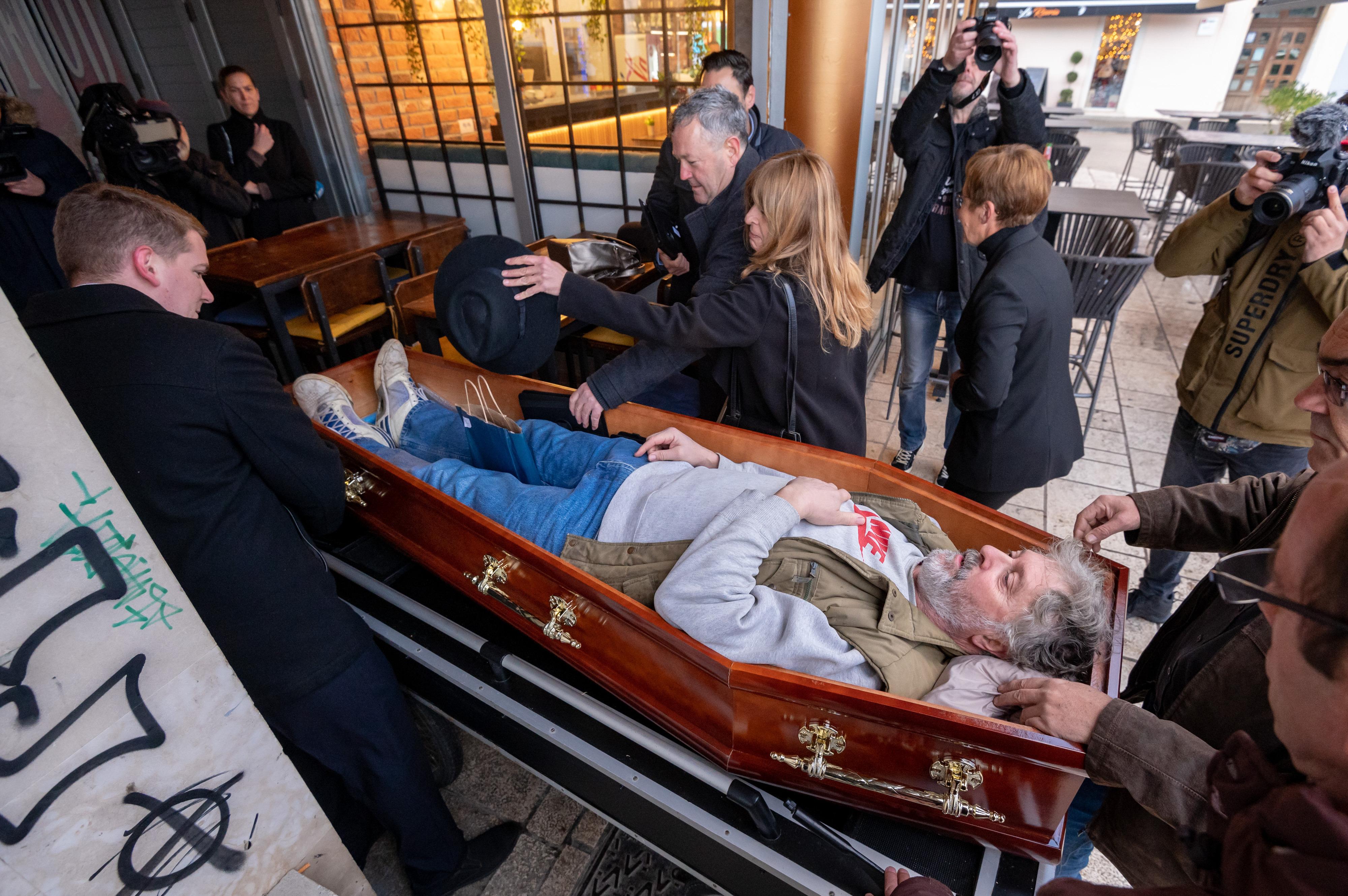 Ričard Enio Meštrović performans Ričard Enio Meštrović performans