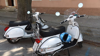 Vespaši zauzeli Biograd, foto: Vinko Pešić