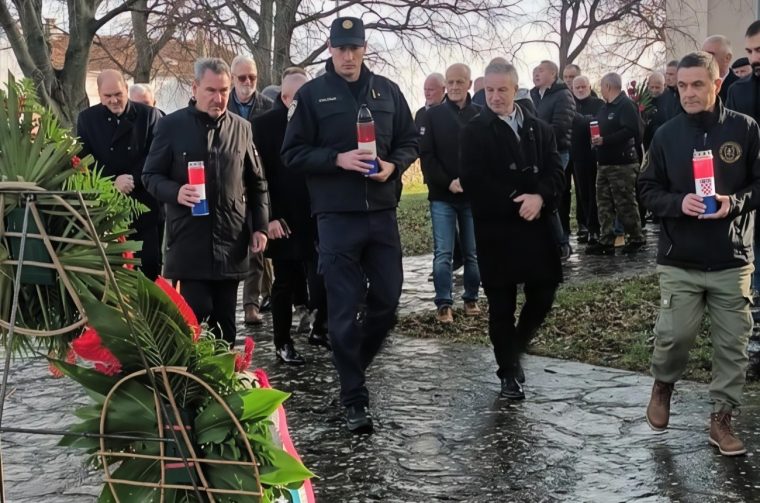 9cd76729681b11e87c30e2ea900a4856_XL 9cd76729681b11e87c30e2ea900a4856_XL