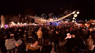 Advent u Zadru: Jaques Houdek osvojio zadarsku publiku Advent u Zadru: Jaques Houdek osvojio zadarsku publiku