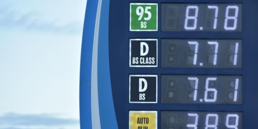 Na benzinskim postajama u Hrvatskoj doslo je do novih promjena cijena goriva. Photo: Hrvoje Jelavic/PIXSELL