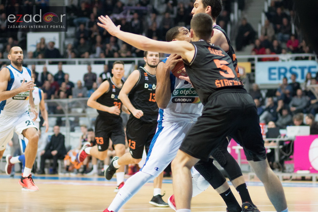 HT Premijer liga: 9. kolo: KK Zadar – GKK Šibenik 81-72