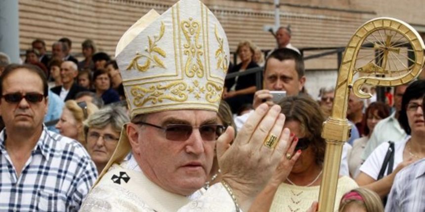 Kardinal Bozanić (Foto: Goran Mehkek/Cropix) Kardinal Bozanić (Foto: Goran Mehkek/Cropix)