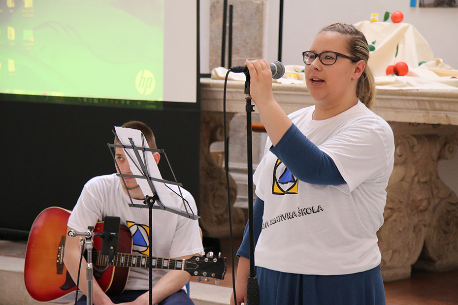 Image 432657 (auto) Image 432657 (auto)