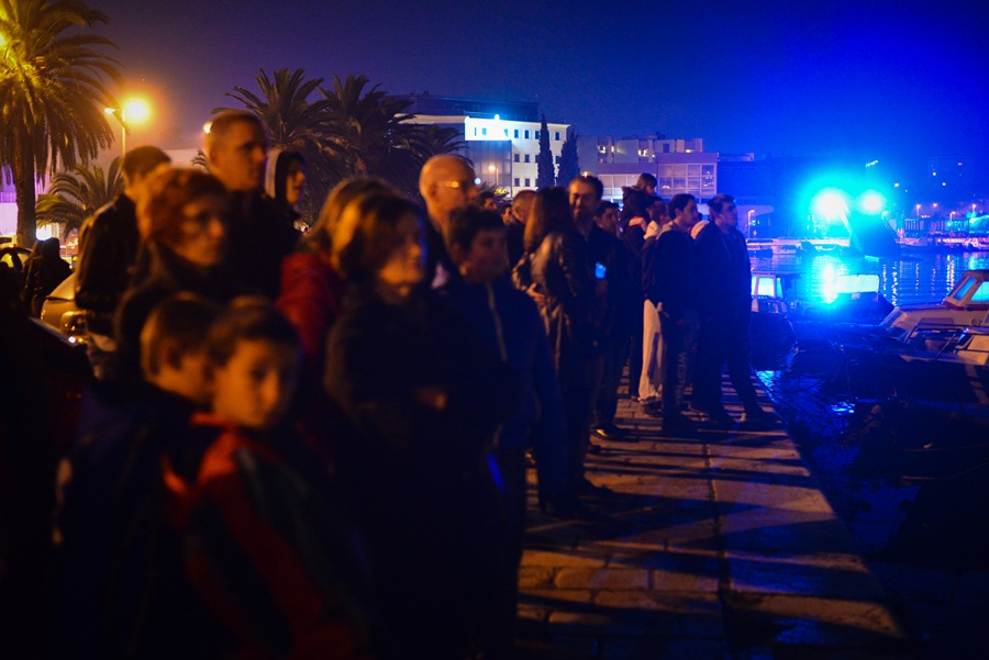 Zadrani oduševljeni hologramskim božićnim drvcem