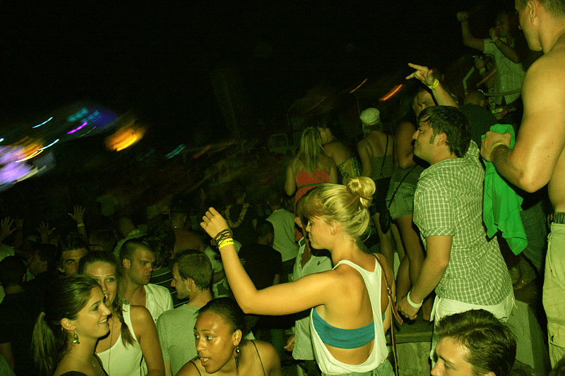 Desperados Festival @ Papaya: DJ Tiesto 17. kolovoza 2011., Foto: Lucija Juravić Desperados Festival @ Papaya: DJ Tiesto 17. kolovoza 2011., Foto: Lucija Juravić