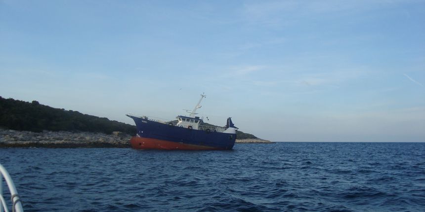 Nasukani brod Nasukani brod