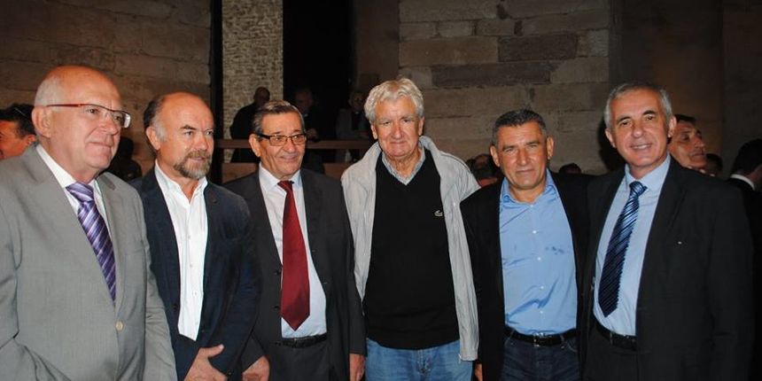 Kiparska izložba “Vjetar iz duše” fra Jokaima Gregova u crkvi Sv. Donata Kiparska izložba “Vjetar iz duše” fra Jokaima Gregova u crkvi Sv. Donata