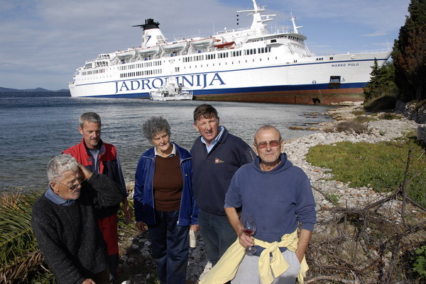 Image 1057549 (auto)