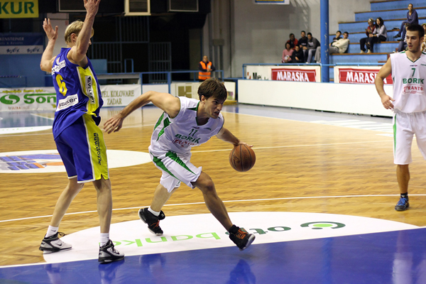 Jure Škifić, KK Borik Puntamika – KK  Darda  77-67 (foto:Saša Čuka)