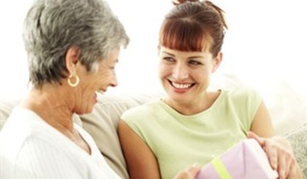 Najgori pokloni koje vam može darovati svekrva (Tportal.hr)