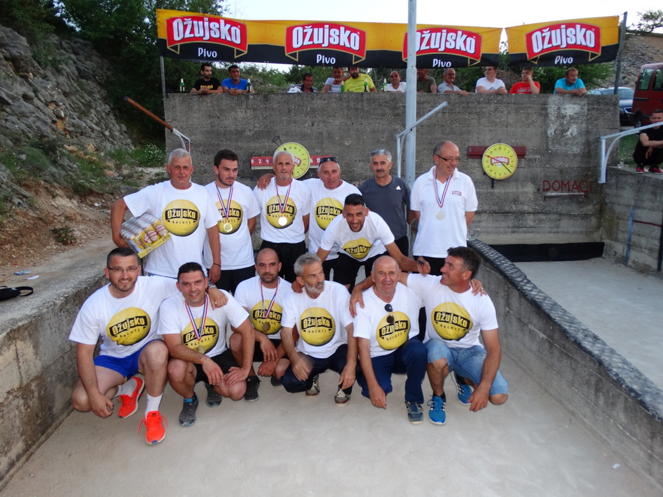 Ožujsko balote kup u Vukšiću