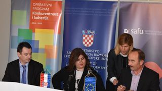 Potpisivanje ugovora u prezentacijskom centru “Podzemni grad Paklenice” NP Paklenica Potpisivanje ugovora u prezentacijskom centru “Podzemni grad Paklenice” NP Paklenica