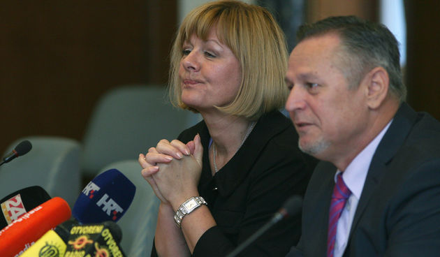 Zagreb, 210910. Sabor, klub Sdp-a, Press konferencija zastupnika Sdp-a Davorka Vidovica i Zeljke Antunovic na temu: “kvazi reforma mirovinskog sustava”. Foto: Damjan Tadic / CROPIX