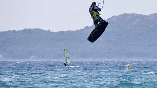 Surferi i kiteri guštali u južini na Boriku Surferi i kiteri guštali u južini na Boriku