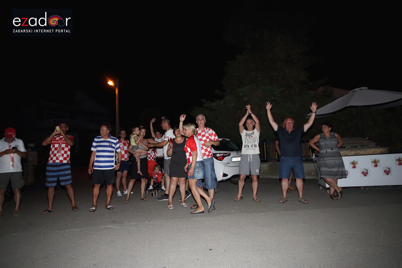 Bibinje: Navijanje za Vatrene i fešta nakon pobjede nad Engleskom