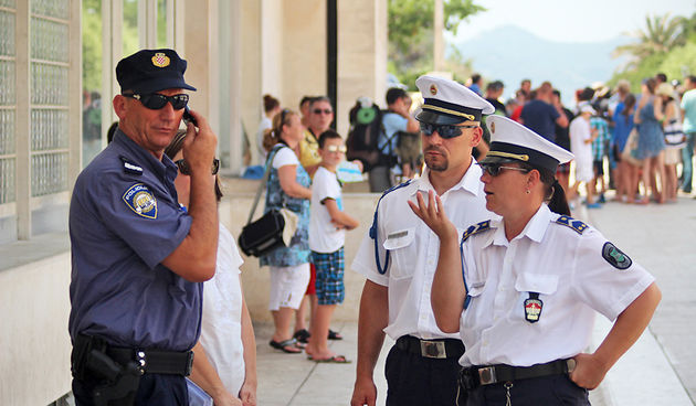 Policija dobila pojačanje – stigli poljski i mađarski policajci, foto: Saša Čuka