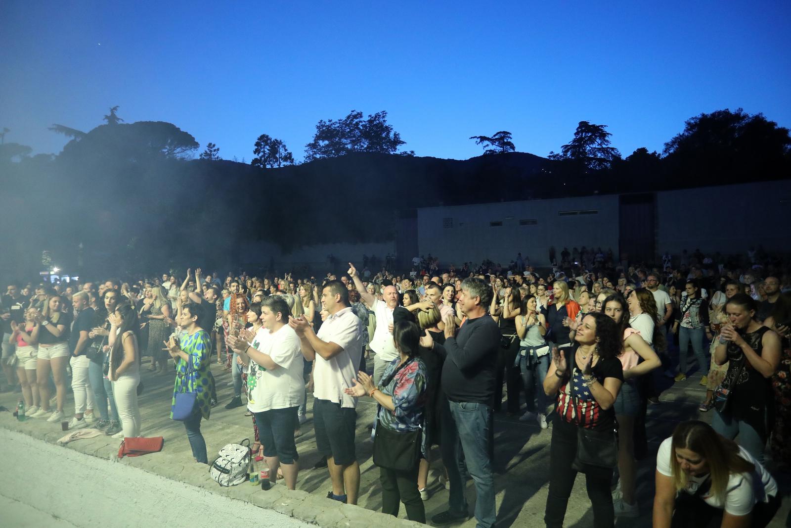 CRO Dance Night: ET, Colonia, Karma CRO Dance Night: ET, Colonia, Karma