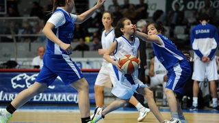 Zadar, 130413.
Dvorana Kresimira Cosica.
5. kolo A1 kosarkaske lige za prvaka izmedju KK Zadar i KK Kvarner.
Na fotografiji: detalj s utakmice.
Foto: Luka Gerlanc / CROPIX Zadar, 130413.
Dvorana Kresimira Cosica.
5. kolo A1 kosarkaske lige za prvaka izmedju KK Zadar i KK Kvarner.
Na fotografiji: detalj s utakmice.
Foto: Luka Gerlanc / CROPIX