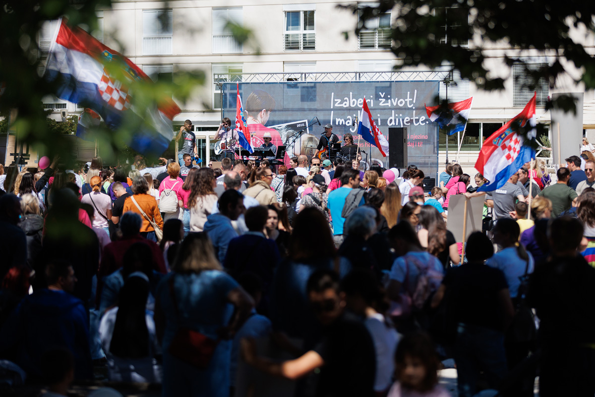 Đir po gradu, subotnja špica, 24. svibnja 2025. Đir po gradu, subotnja špica, 24. svibnja 2025.