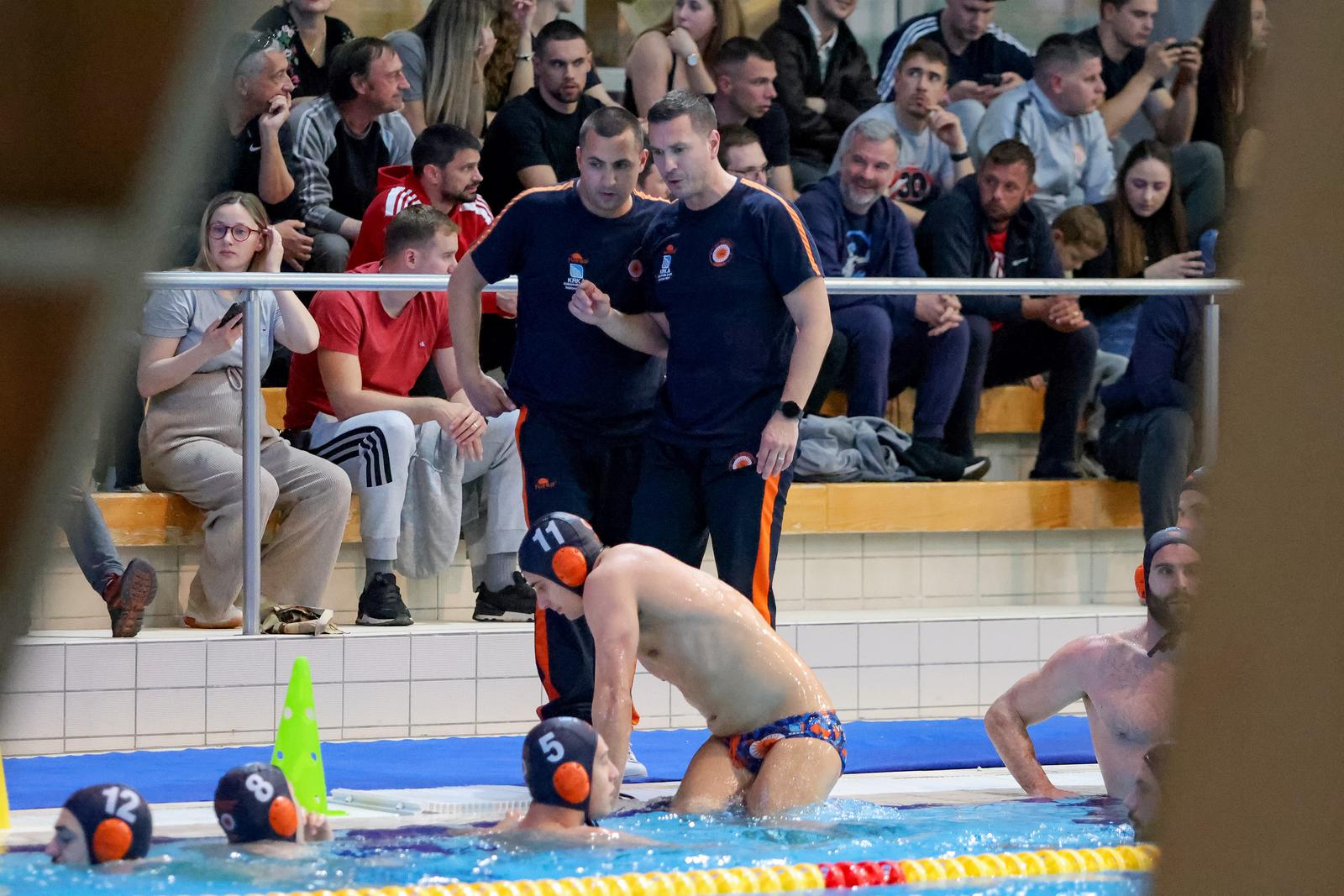 Zadar i Solaris odigrali prvu kvalifikacijsku utakmicu za plasman u Premier regionalnu ligu Zadar i Solaris odigrali prvu kvalifikacijsku utakmicu za plasman u Premier regionalnu ligu