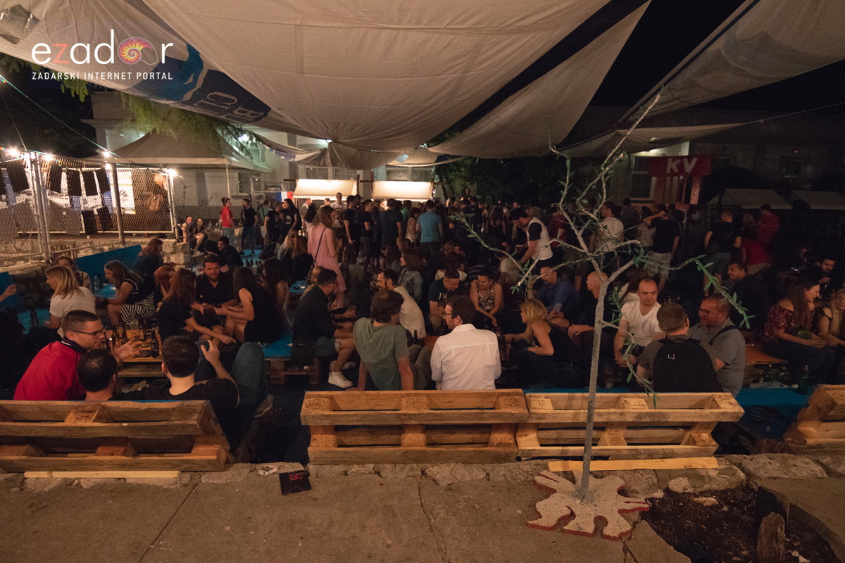 KvartArt 2018.: Art buvljak & koncert Nipplepeoplea