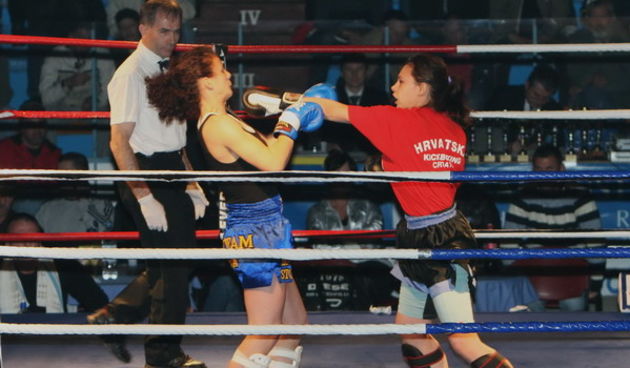 Image 1162361 (auto)