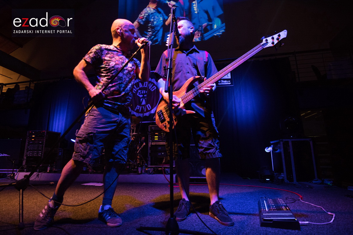 Hladno pivo @ Arsenal Zadar Hladno pivo @ Arsenal Zadar