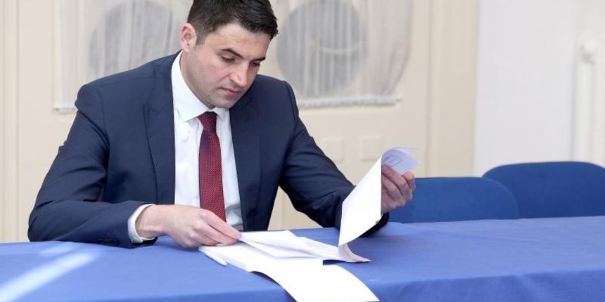 – Predsjednik SDP-a Davor Bernardic sastao se u Europskom domu s celnicima sindikata – Predsjednik SDP-a Davor Bernardic sastao se u Europskom domu s celnicima sindikata