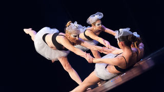 Pole/Chair/Dance show “Mental” @ HNK Zadar, 12.3.2016 – Foto: Ivan Toman Pole/Chair/Dance show “Mental” @ HNK Zadar, 12.3.2016 – Foto: Ivan Toman