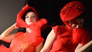 Dragon teatar premijerom predstave “Kraljevo” proslavio svoj peti rođendan Dragon teatar premijerom predstave “Kraljevo” proslavio svoj peti rođendan